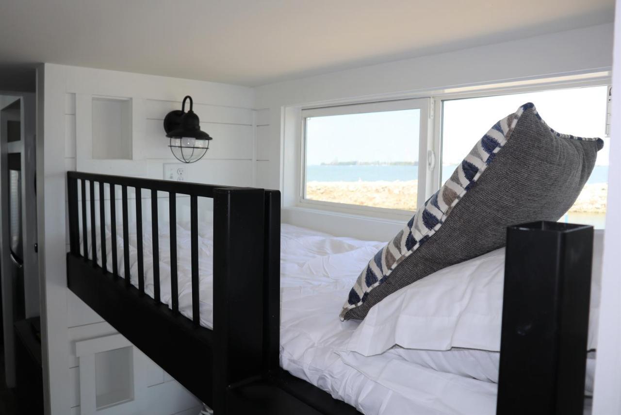 Bayfront Resort At Cross View Site #28 Sandusky Exteriör bild